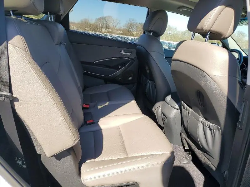 2017 HYUNDAI SANTA FE SE ULTIMATE  