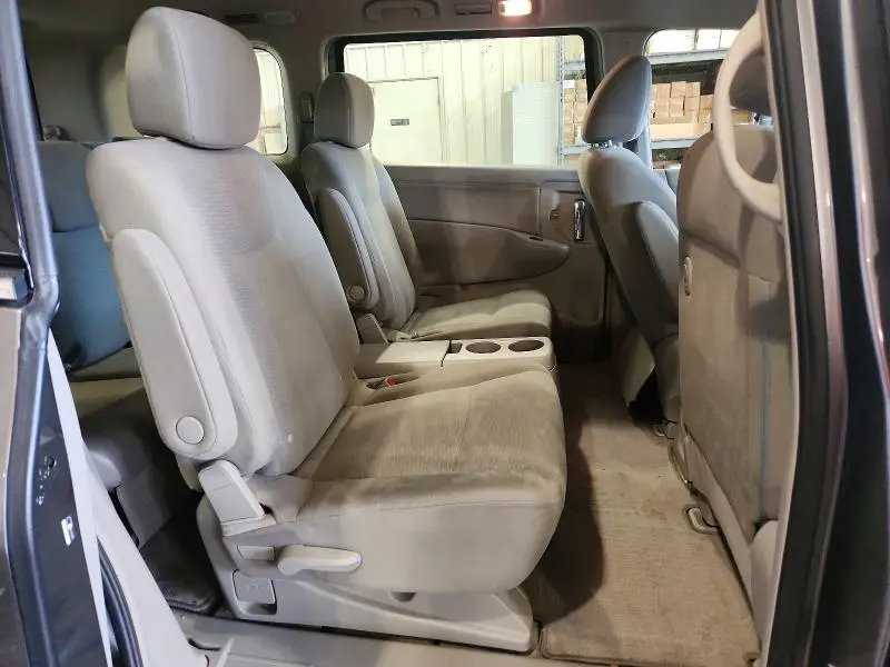 2015 NISSAN QUEST 3.5 S  