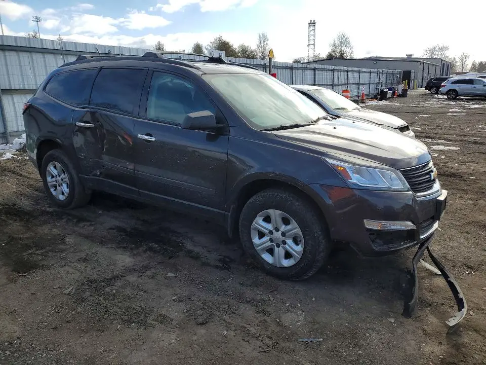 2015 CHEVROLET TRAVERSE LS  