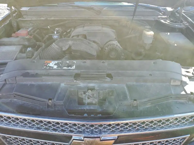 2011 CHEVROLET SUBURBAN K1500 LTZ  