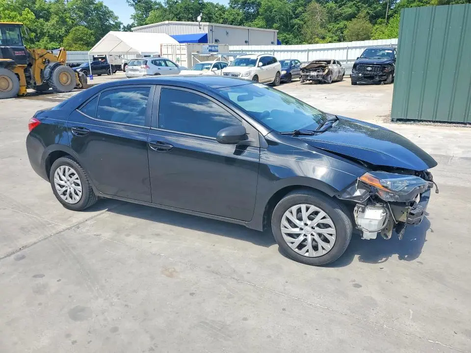 2018 TOYOTA COROLLA LE  