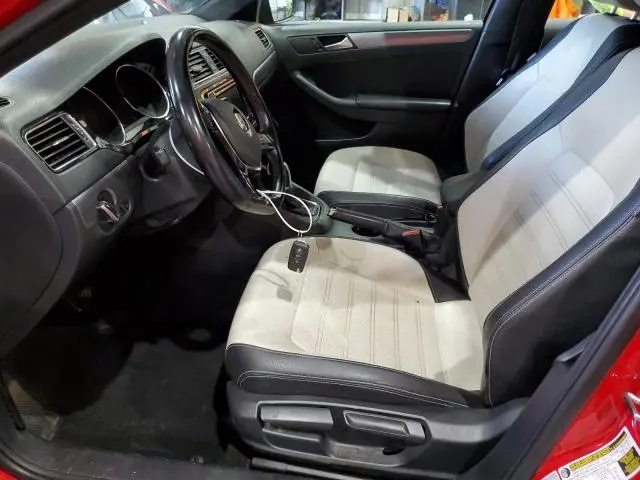 2016 VOLKSWAGEN JETTA SPORT  