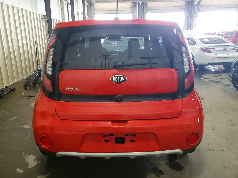 2019 KIA SOUL +  