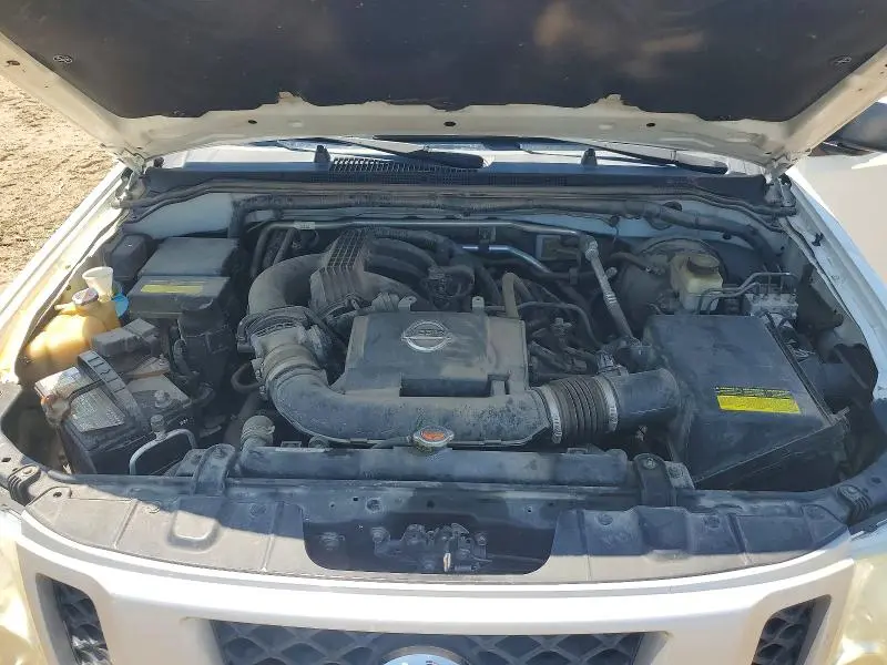 2015 NISSAN XTERRA PRO-4X  