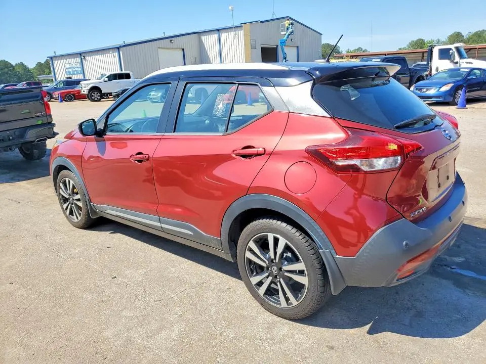 2020 NISSAN KICKS SR  