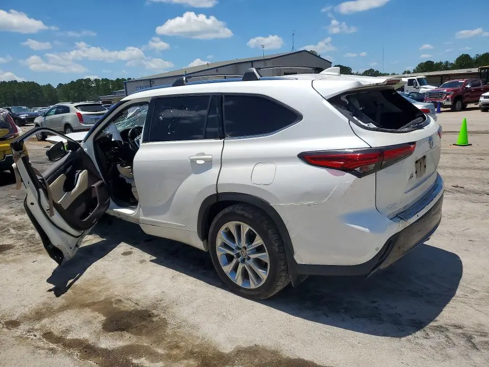 2020 TOYOTA HIGHLANDER LIMITED  
