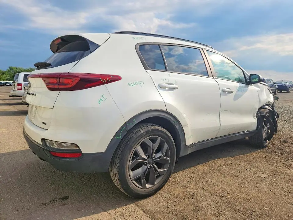 2022 KIA SPORTAGE S  