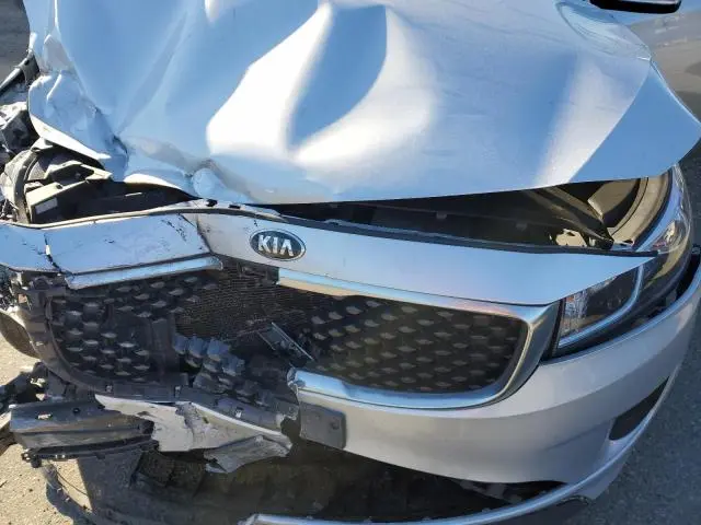2016 KIA SEDONA LX