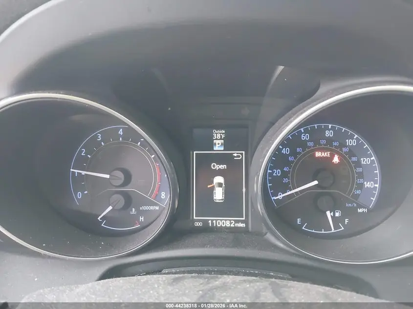 2017 TOYOTA COROLLA IM  