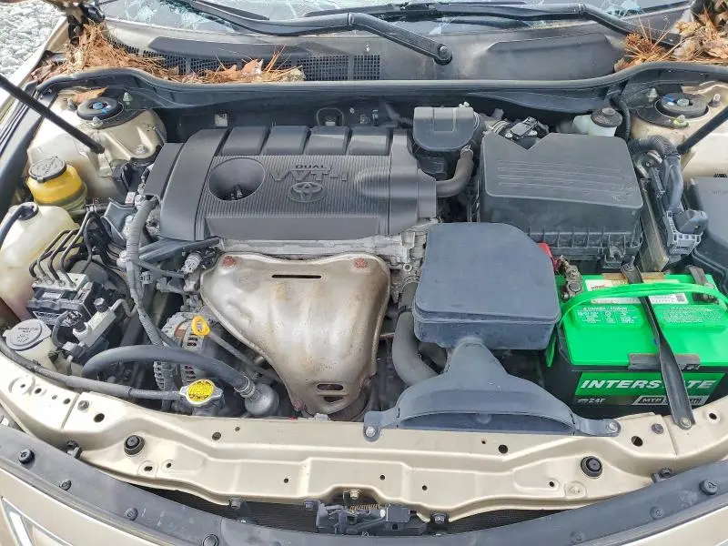 2011 TOYOTA CAMRY LE  