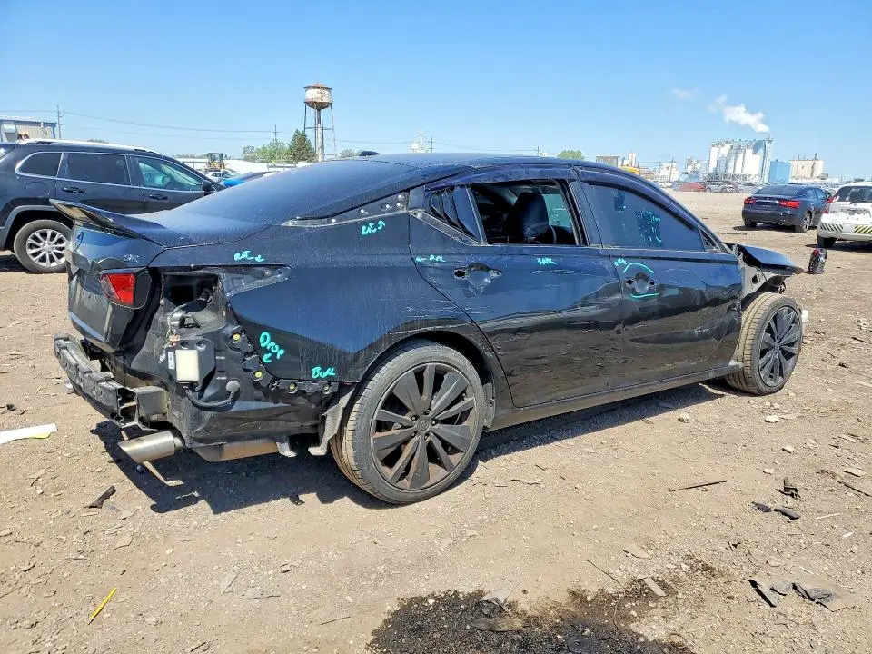 2020 NISSAN ALTIMA SR  