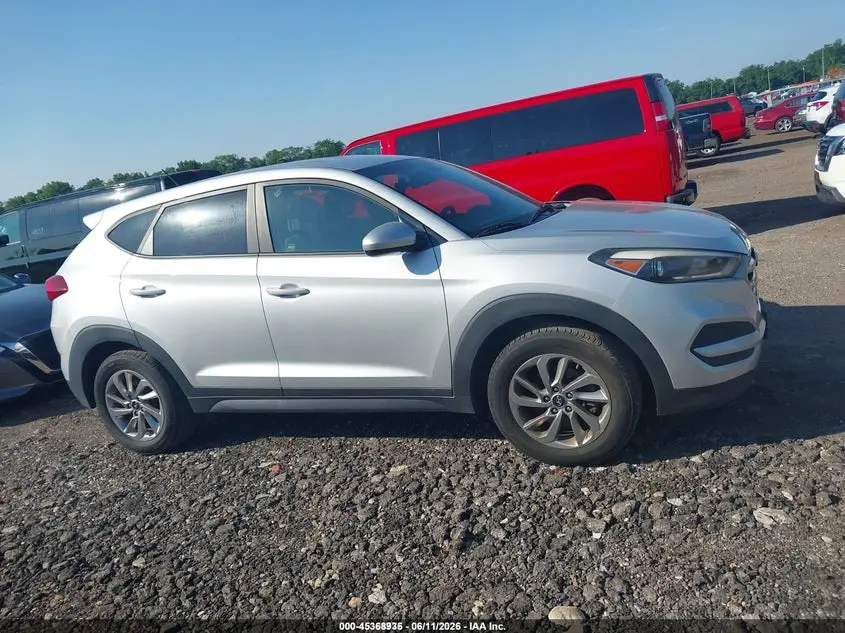 2018 HYUNDAI TUCSON SE