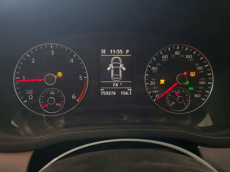 2013 VOLKSWAGEN PASSAT SE  