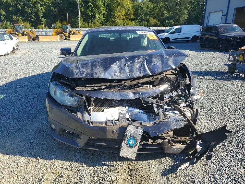 2017 HONDA CIVIC EX  