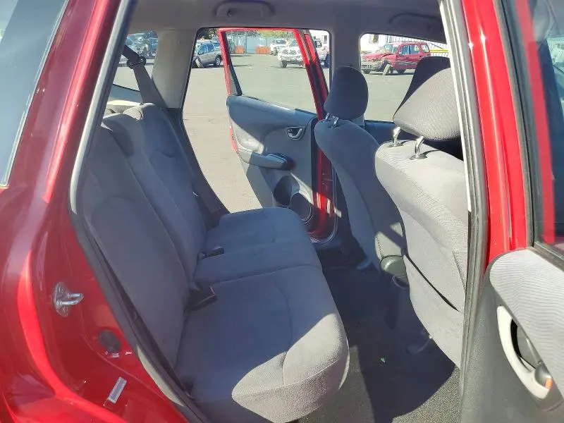 2013 HONDA FIT   