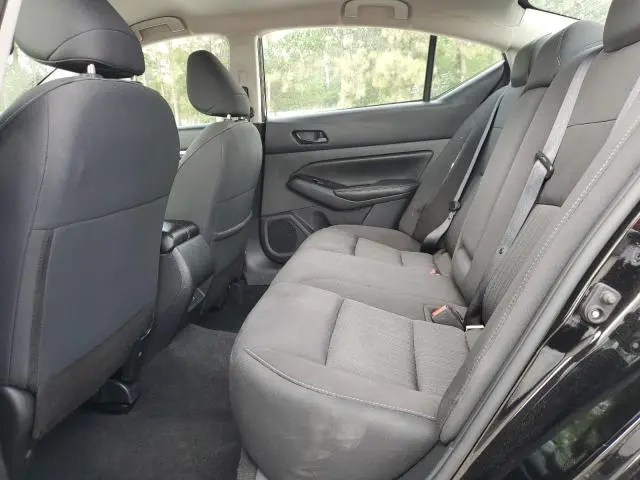 2023 NISSAN ALTIMA SV  