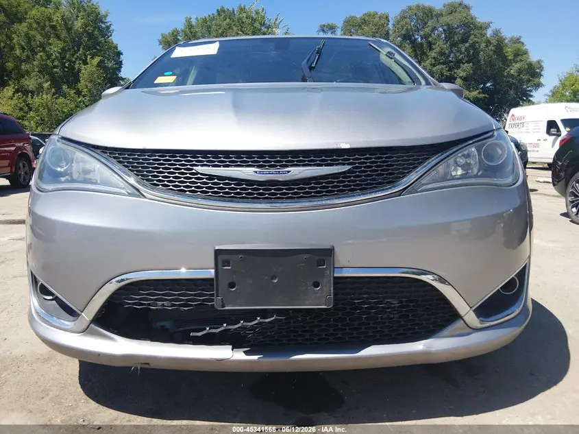 2019 CHRYSLER PACIFICA TOURING L PLUS