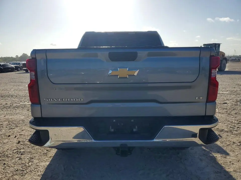 2024 CHEVROLET SILVERADO C1500 LT  