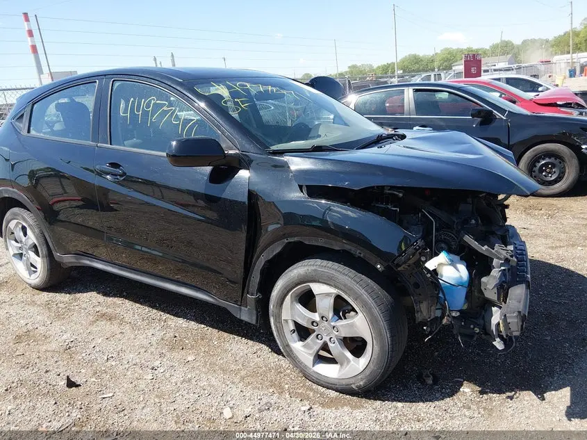 2017 HONDA HR-V LX
