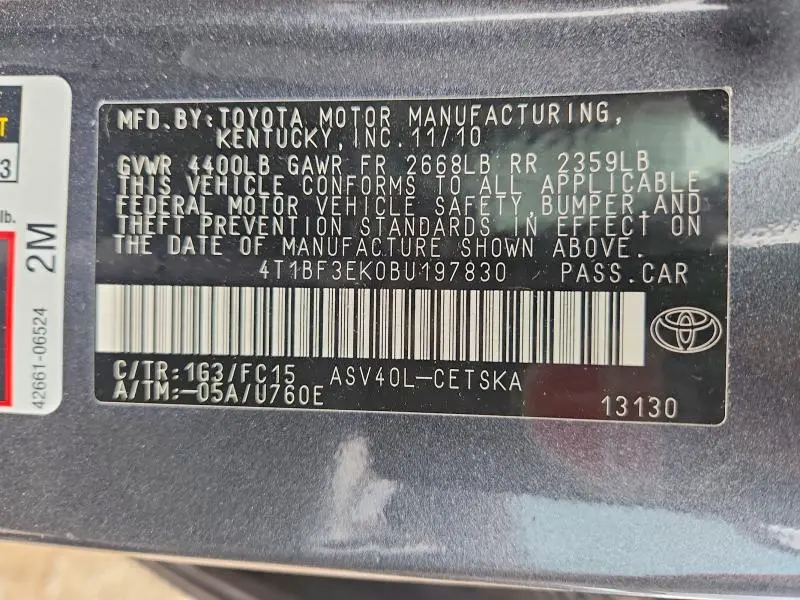 2011 TOYOTA CAMRY SE  
