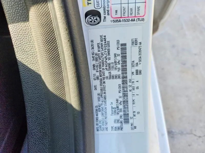 2015 FORD FIESTA SE  