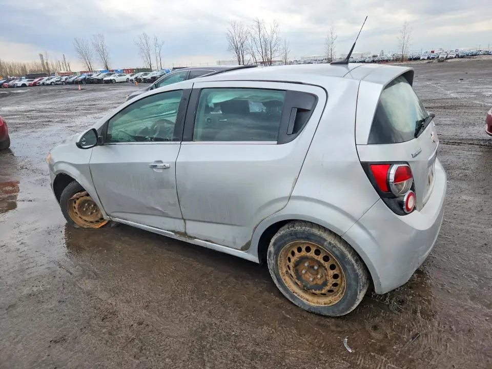 2014 CHEVROLET SONIC LT  