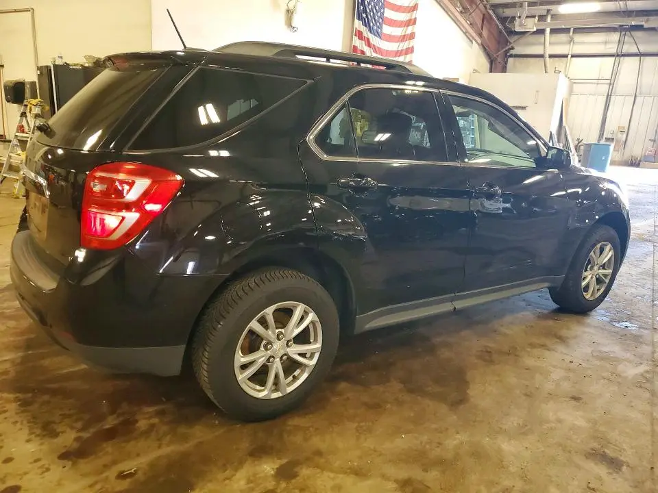 2017 CHEVROLET EQUINOX LT  