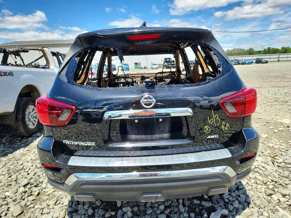 2020 NISSAN PATHFINDER S  