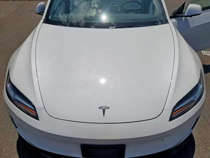 2024 TESLA MODEL 3   