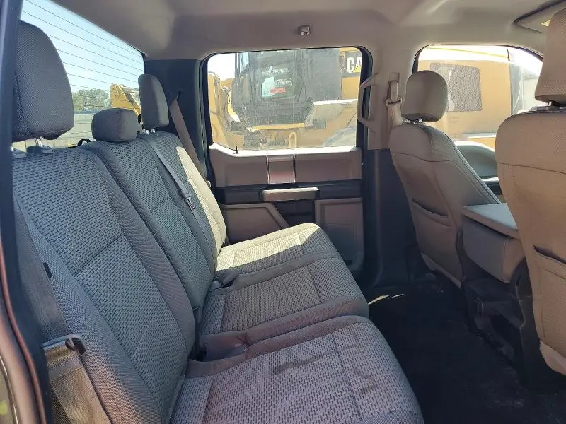 2015 FORD F150 SUPERCREW  