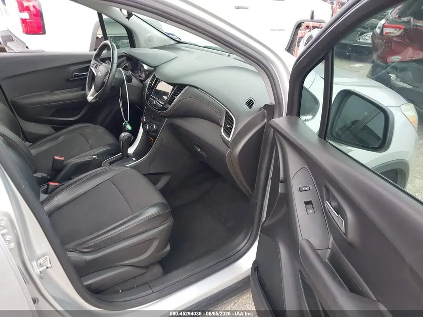 2018 CHEVROLET TRAX LT
