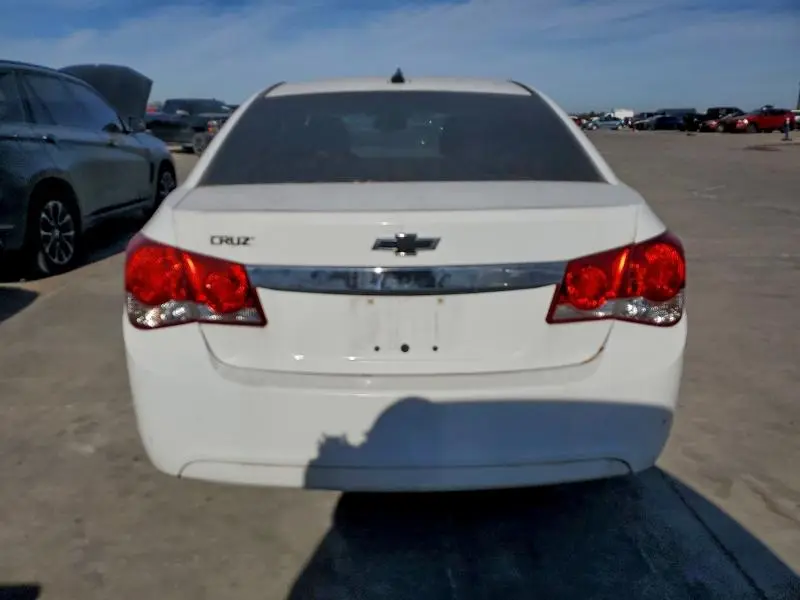 2012 CHEVROLET CRUZE LS  