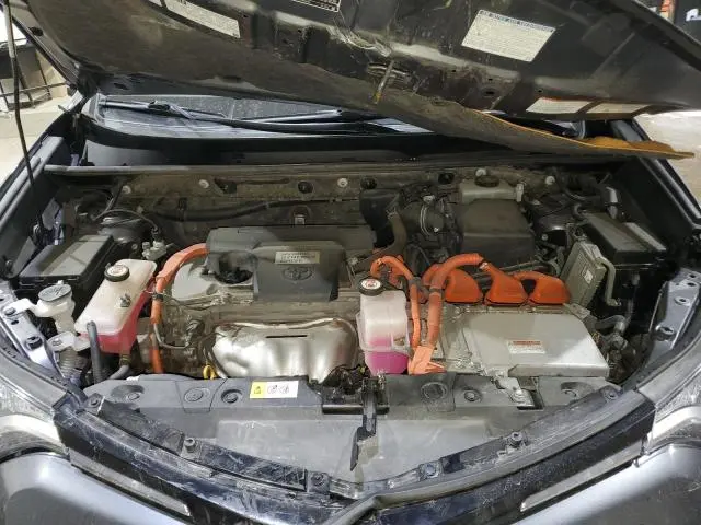 2017 TOYOTA RAV4 HV LE  