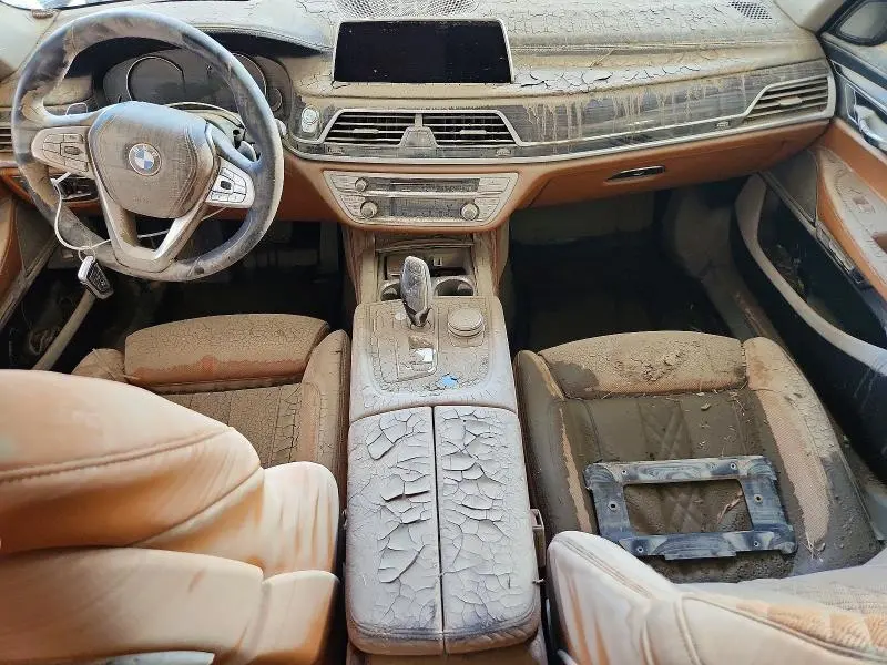2016 BMW 750 XI  