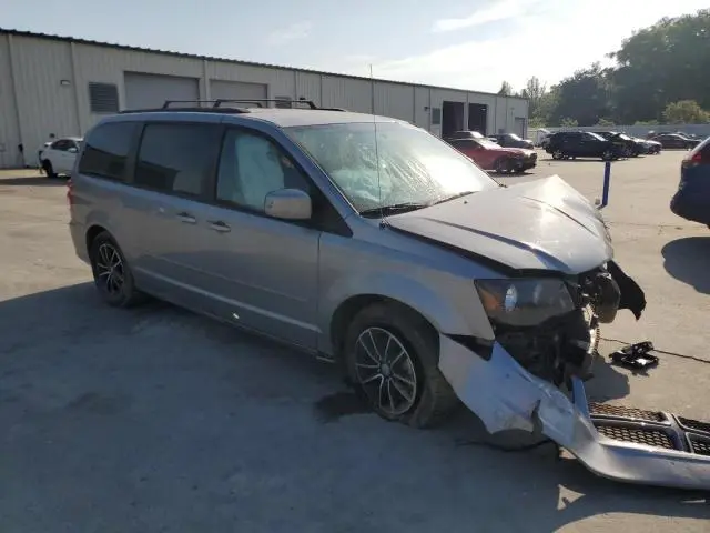 2016 DODGE GRAND CARAVAN R/T  