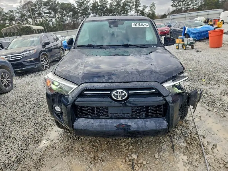 2022 TOYOTA 4RUNNER SR5/SR5 PREMIUM  