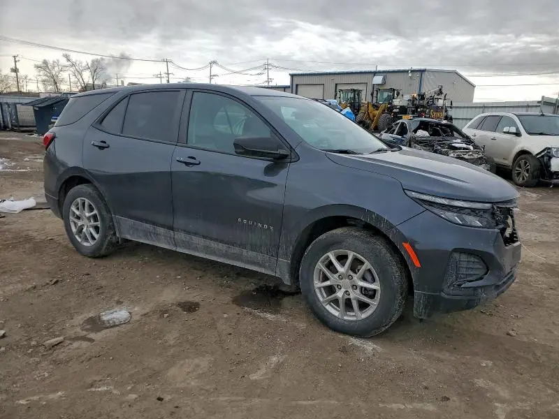 2022 CHEVROLET EQUINOX LS  