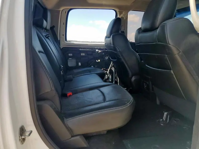 2015 RAM 1500 LARAMIE  