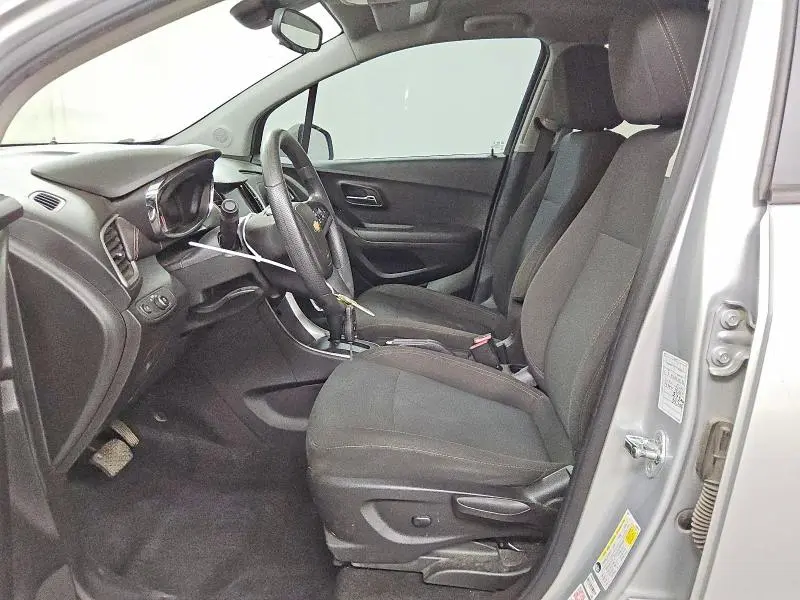 2021 CHEVROLET TRAX LS  