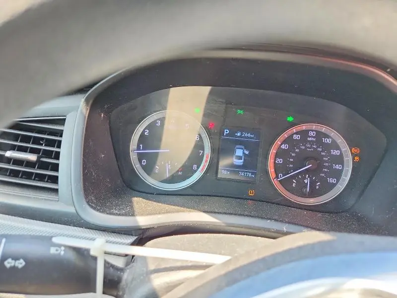 2019 HYUNDAI SONATA SE  