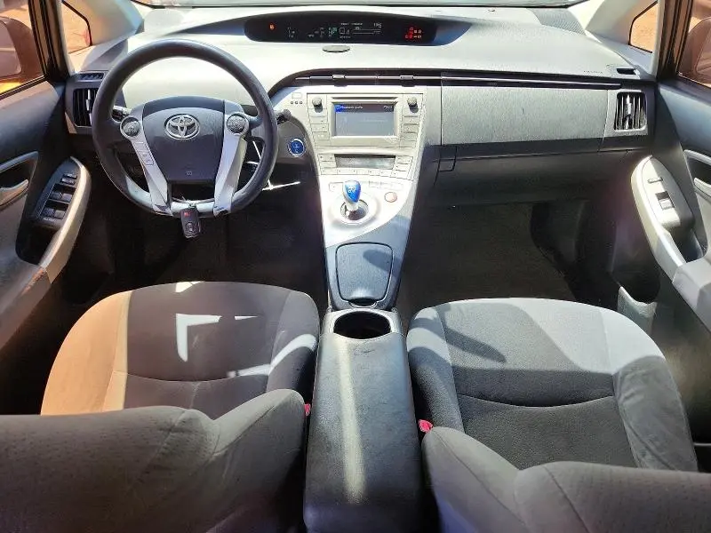 2013 TOYOTA PRIUS TWO  