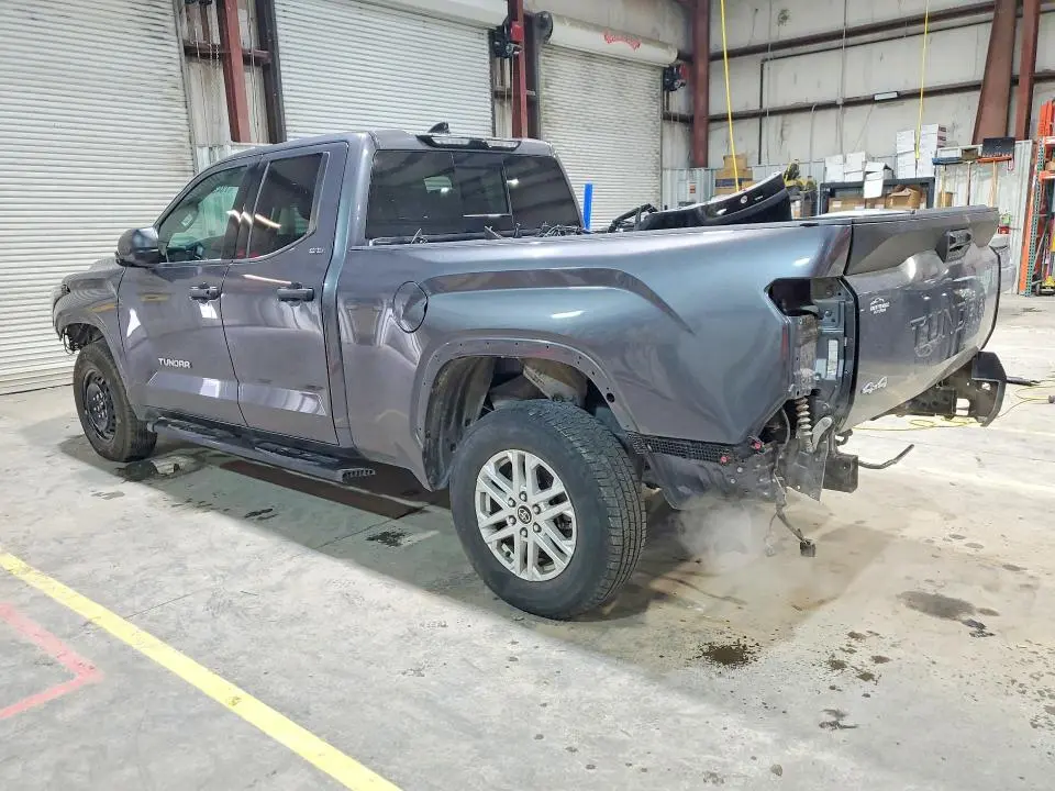 2023 TOYOTA TUNDRA DOUBLE CAB SR  