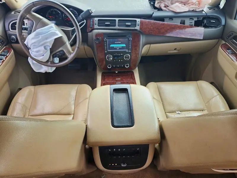 2013 CHEVROLET SUBURBAN C1500 LTZ  