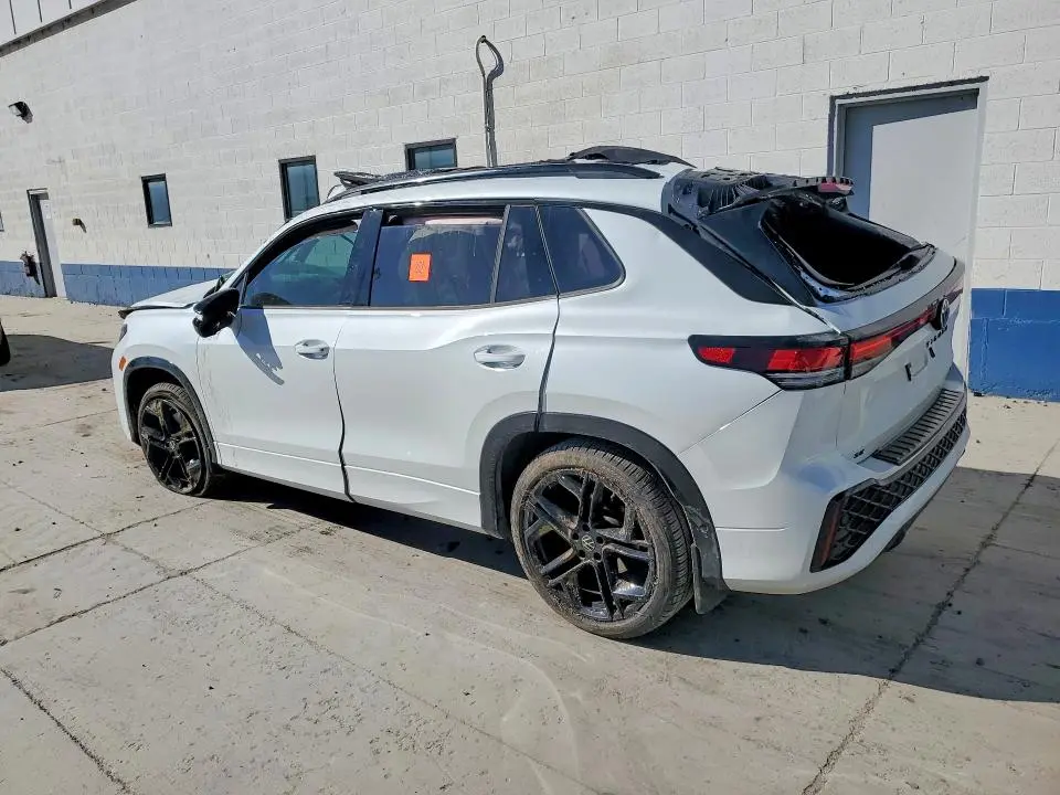 2025 VOLKSWAGEN TIGUAN SE R-LINE BLACK  