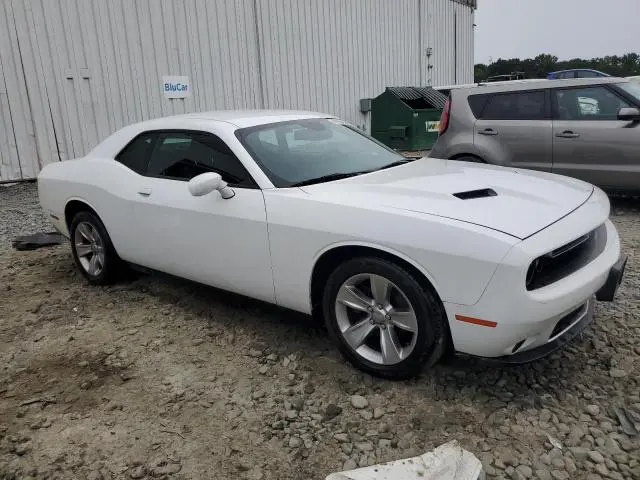 2016 DODGE CHALLENGER SXT  
