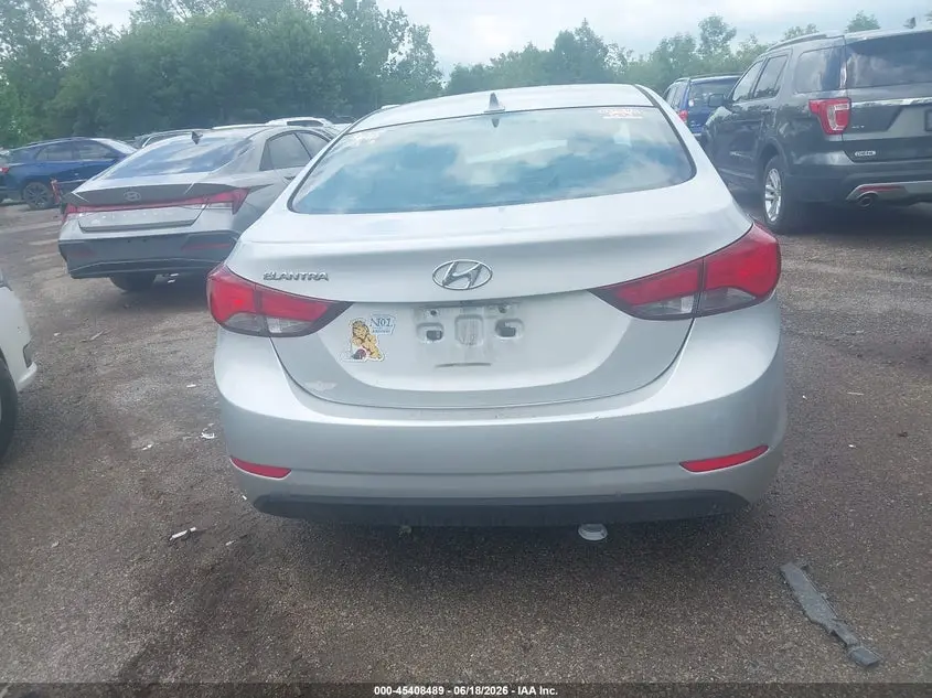 2015 HYUNDAI ELANTRA SE