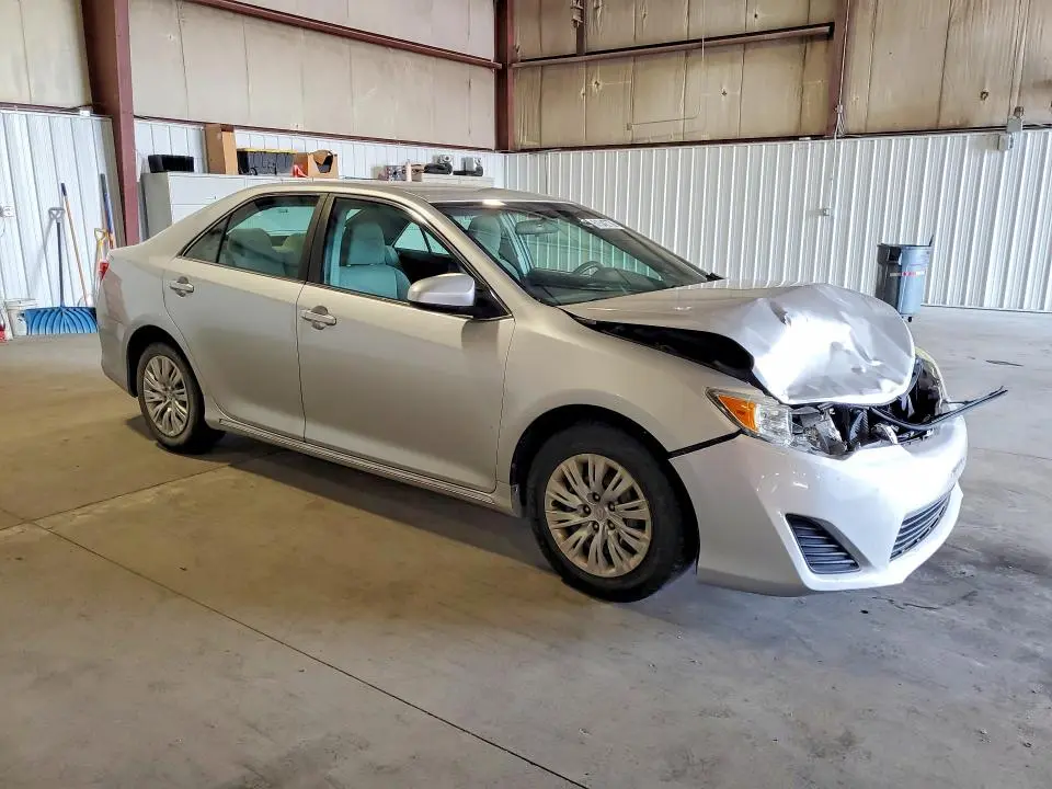 2012 TOYOTA CAMRY LE  