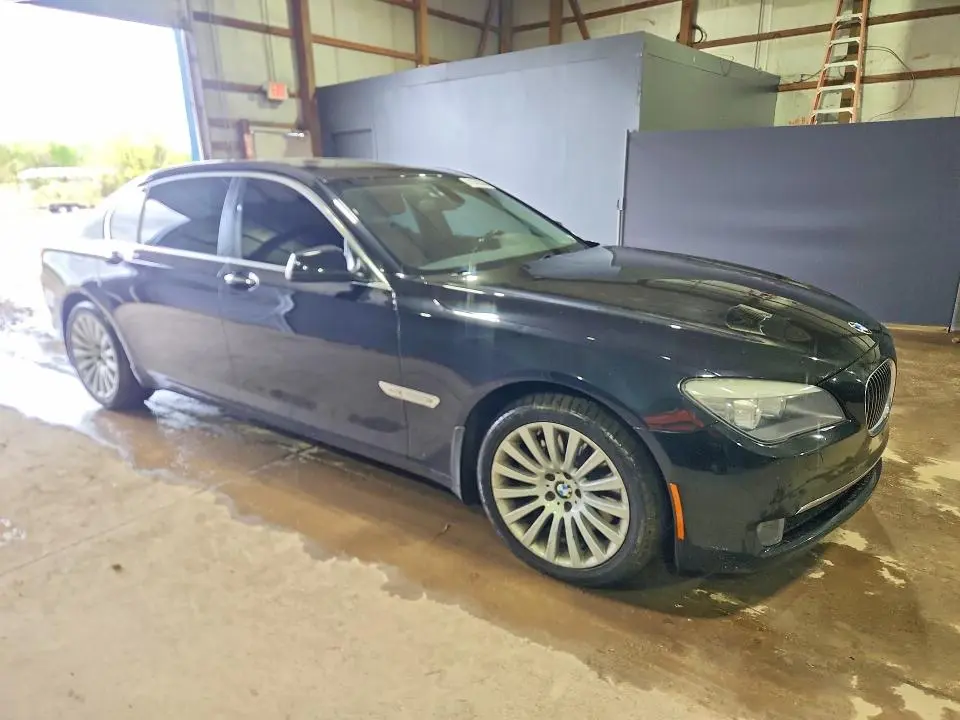 2012 BMW 750 LXI  