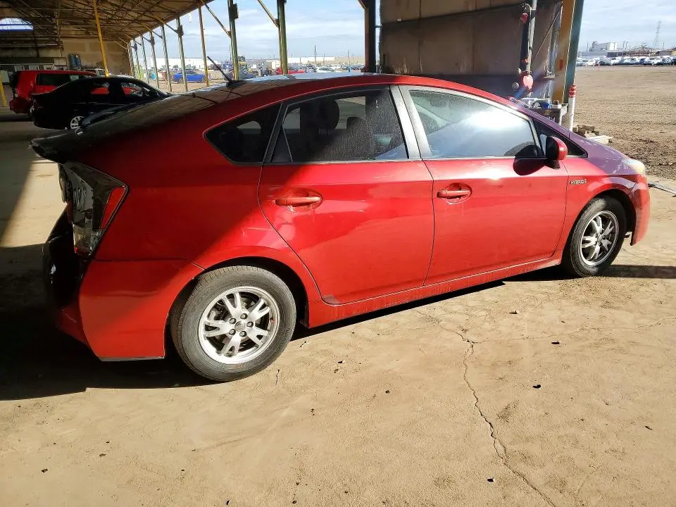 2011 TOYOTA PRIUS THREE  