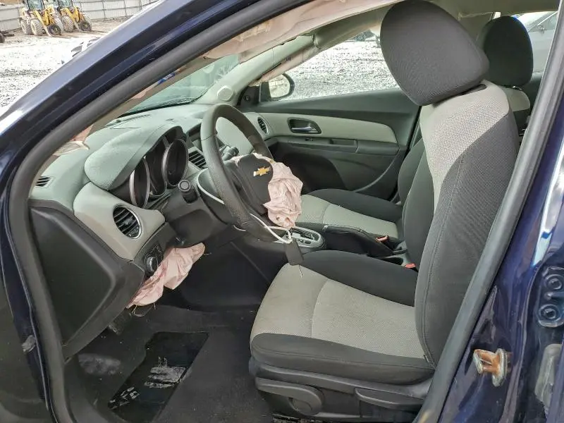 2011 CHEVROLET CRUZE LS  